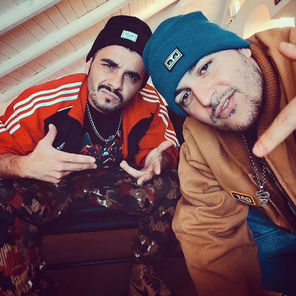 485368873_1325244942612618_1780014420408586550_n-1024x1024 Robin & Serpe: è arrivato Sottosopra, il debut album del duo che scuote la scena catanese