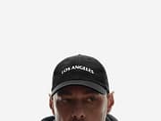 Fabri Fibra annuncia il nuovo album “Mentre Los Angeles Brucia” in uscita venerdì 20 giugno e torna con un potente episodio di RED BULL 64 BARS